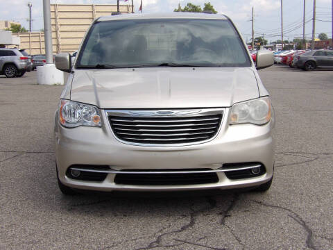 2015 Chrysler Town and Country Touring