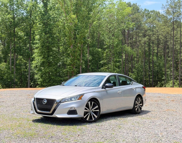 2022 Nissan Altima 2.5 SR