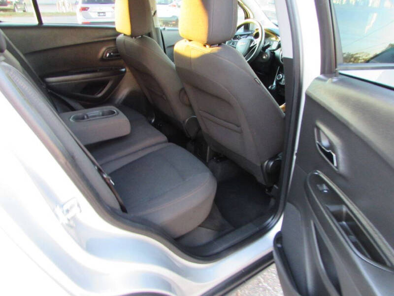 2022 Chevrolet Trax LS