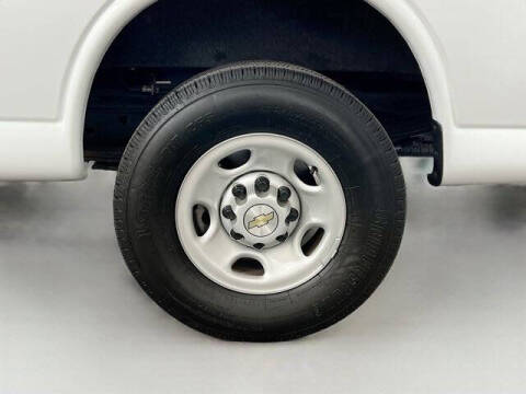 2024 Chevrolet Express 2500