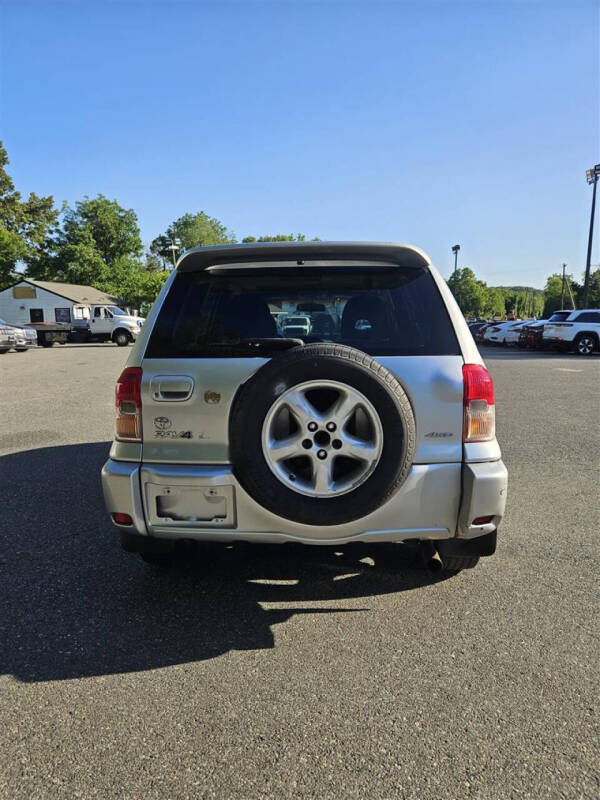 2003 Toyota RAV4