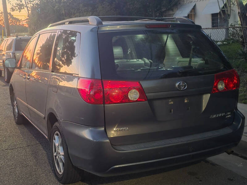 2006 Toyota Sienna XLE 7 Passenger
