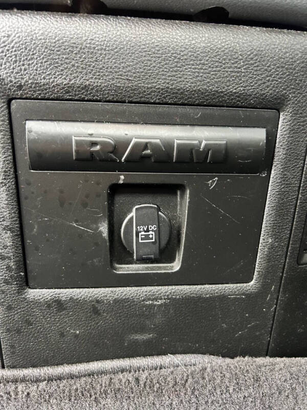 2019 RAM 1500 Classic SLT