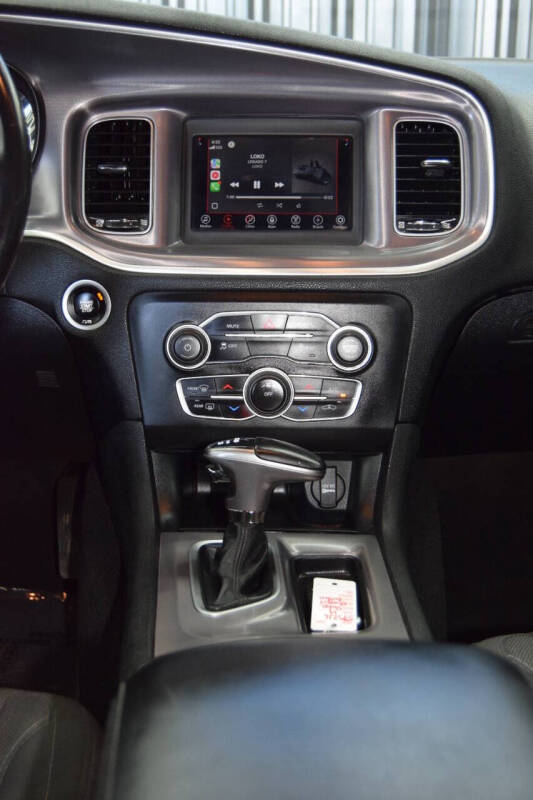 2019 Dodge Charger SXT