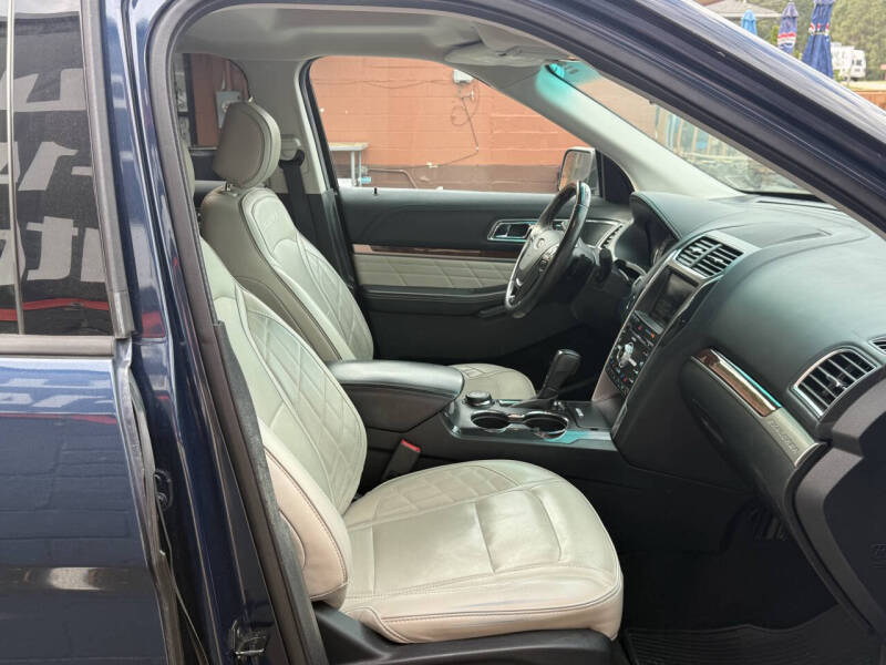 2016 Ford Explorer Platinum