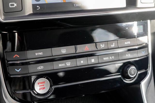 2018 Jaguar XE 35t Prestige