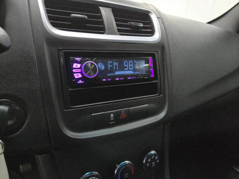 2012 Dodge Avenger SE V6