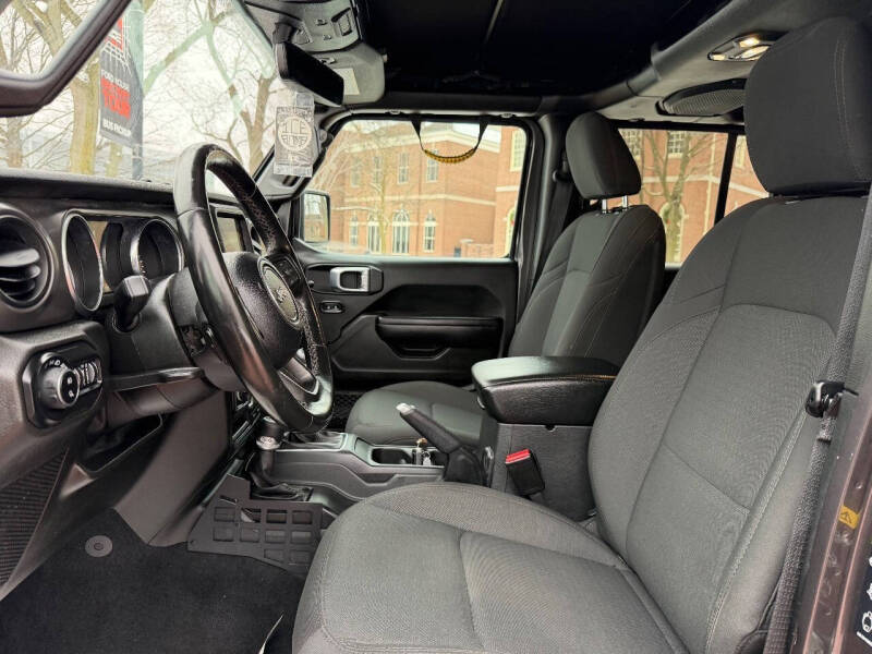 2021 Jeep Gladiator Sport S