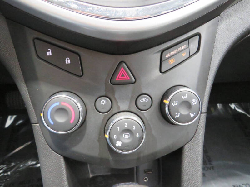 2017 Chevrolet Sonic LT Auto Fleet