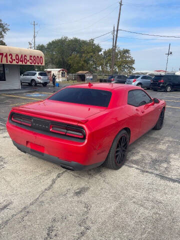 2015 Dodge Challenger SXT