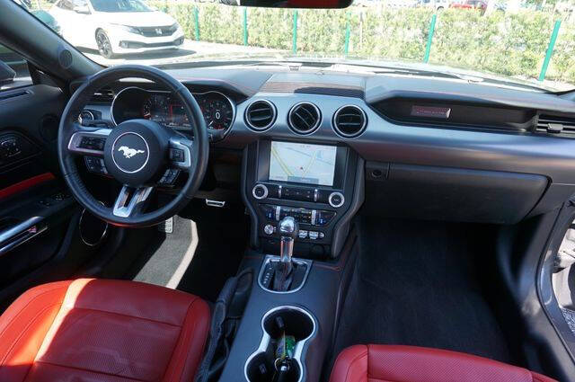 2022 Ford Mustang EcoBoost Premium