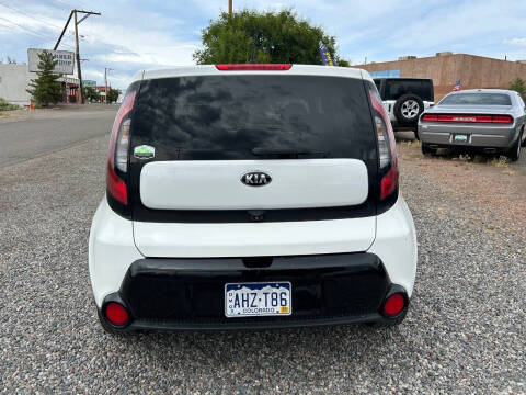 2016 Kia Soul +