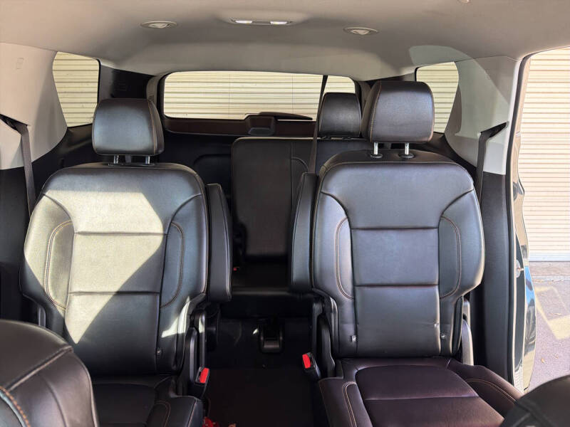 2019 Chevrolet Traverse RS