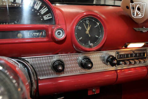 1956 Ford Thunderbird