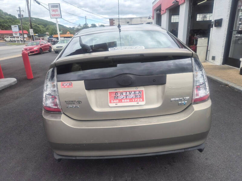 2004 Toyota Prius