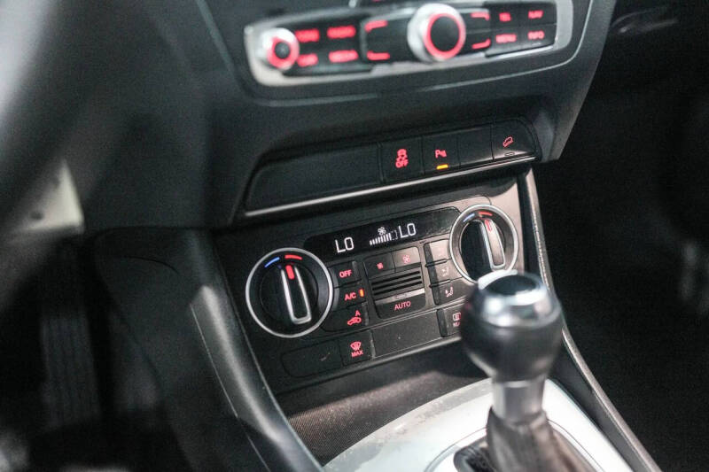 2017 Audi Q3 2.0T Premium