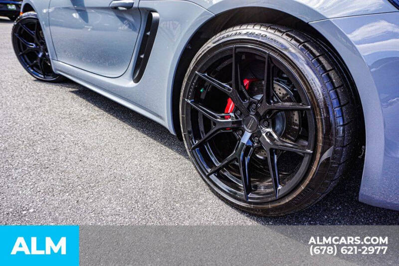 2024 Porsche 718 Boxster S