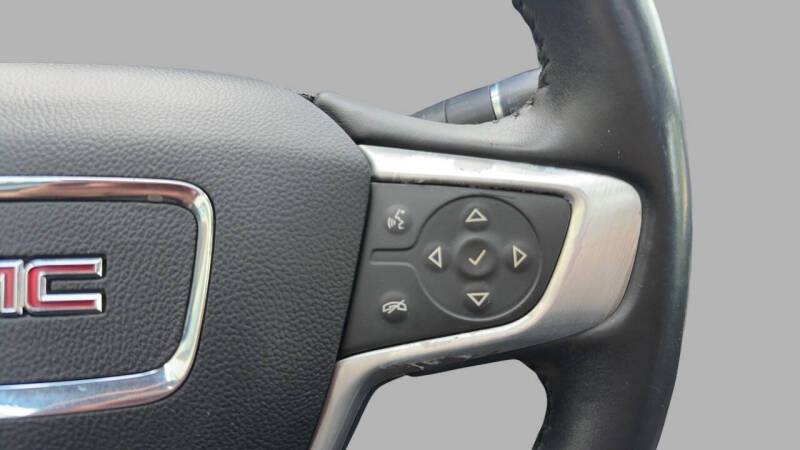 2017 GMC Acadia SLT-1