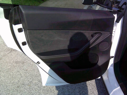 2024 Tesla Model Y Performance