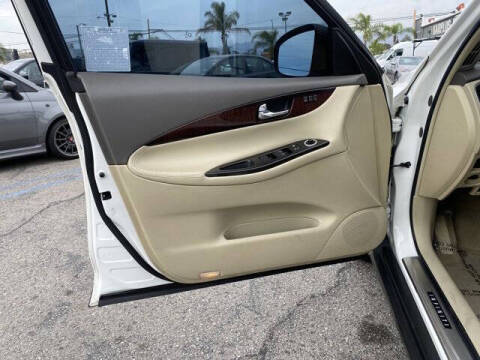 2012 Infiniti EX35 Journey