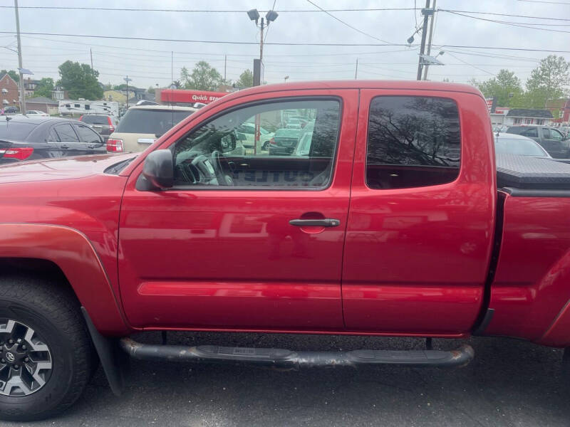 2008 Toyota Tacoma Base photo 2