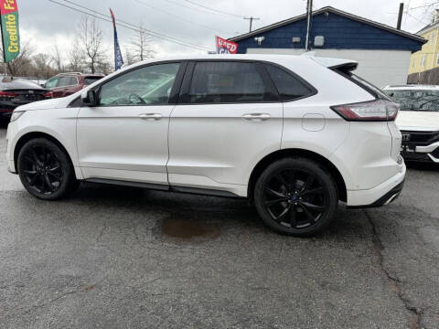2017 Ford Edge Sport