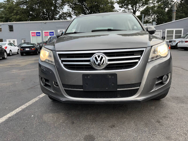 2009 Volkswagen Tiguan SE