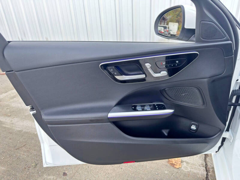 2023 Mercedes-Benz C-Class C 300