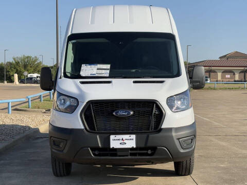 2025 Ford Transit 250