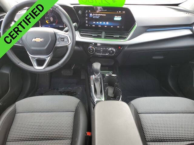 2024 Chevrolet Trax LT