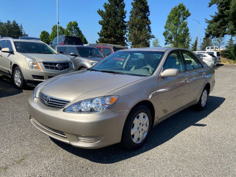 2005 Toyota Camry for sale at King Crown Auto Sales LLC in Federal Way WA
