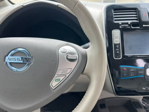 2015 Nissan LEAF S
