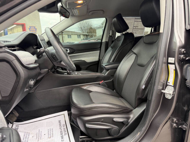 2022 Jeep Compass Altitude