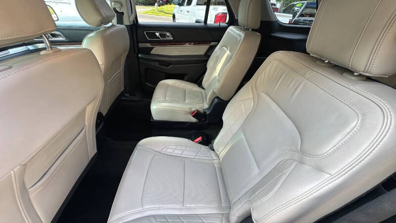 2016 Ford Explorer Platinum