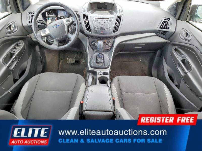 2014 Ford Escape S