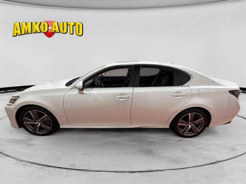 2017 Lexus GS 200t