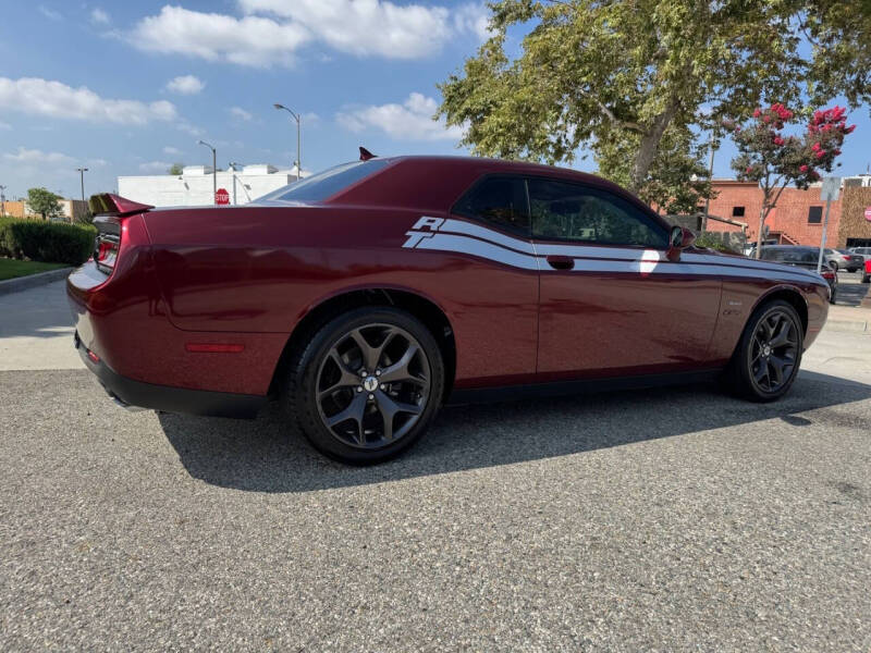 2018 Dodge Challenger R/T Plus
