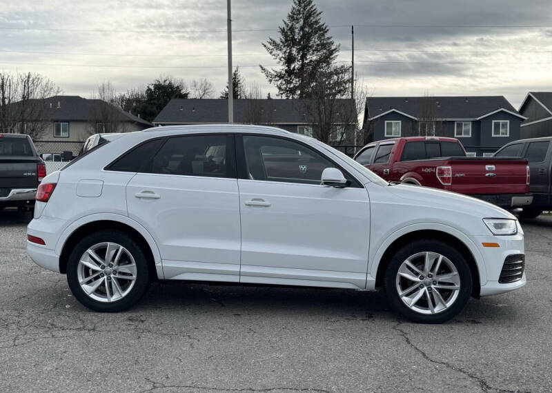 2018 Audi Q3 2.0T quattro Premium Plus