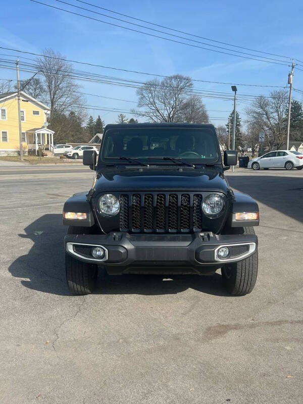 2023 Jeep Gladiator Freedom