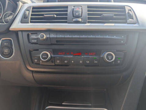 2012 BMW 3 Series 328i