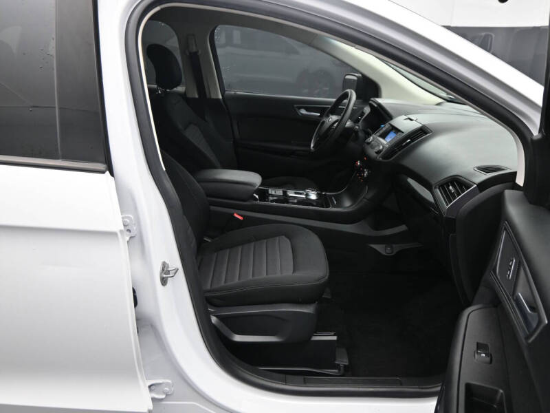 2019 Ford Edge SE
