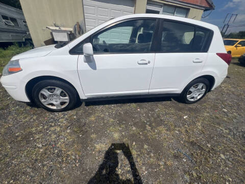 2012 Nissan Versa 1.8 S
