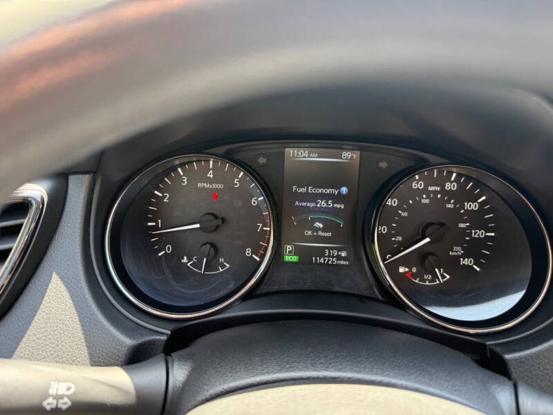 2017 Nissan Rogue SL