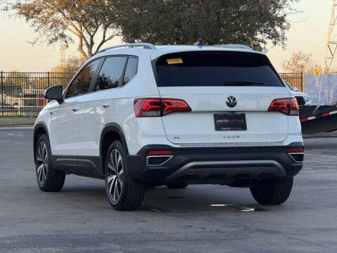 2023 Volkswagen Taos SE