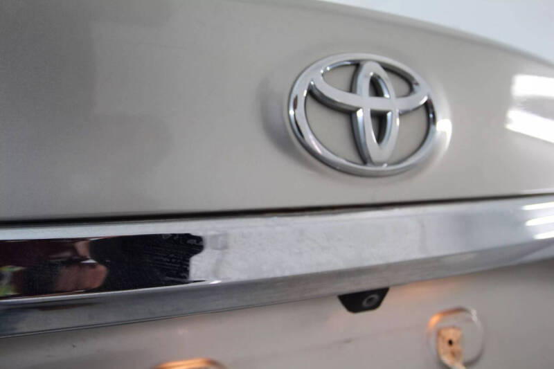 2013 Toyota Avalon Limited