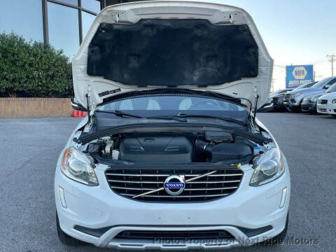 2017 Volvo XC60 T6 Dynamic