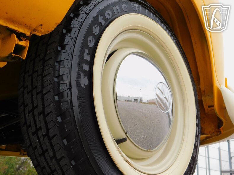 1975 Volkswagen Type 2