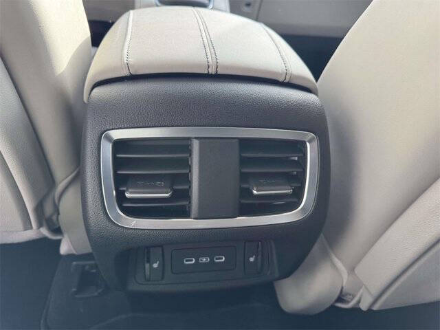 2025 Acura RDX SH-AWD w/Advance