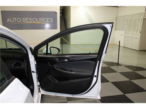 2019 Chevrolet Cruze LS