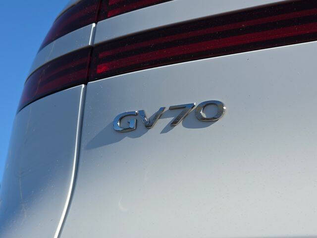 2023 Genesis GV70 2.5T Standard